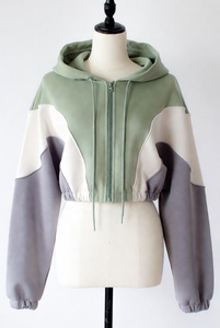 เสื้อฮู้ดครอปท็อปผู้หญิง เสื้อฮู้ดและเสื้อสเวตเชิร์ตผู้หญิงแบบสวมหัว ทรงโอเวอร์ไซส์สำหรับผู้หญิง - Product Image 3