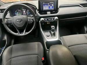 Toyota RAV4 SE Híbrido AWD Usado del 2022 - Product Image 4