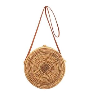 Bolso de Hombro de Ratán Hecho a Mano Estilo Vintage, Bolso Redondo de Paja Tejida con Textura Natural, Accesorio de Moda Bohemio para la Playa - Product Image 4