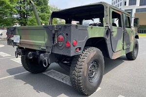 AM GENERAL M1123 USADO, 2010, Volante a la Izquierda/Derecha - Product Image 2