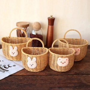 Panier de rangement mural en rotin mignon en forme d'ours et de lapin, organisateur de cuisine, support adhésif pour légumes et ail, décoration d'intérieur - Product Image 3