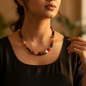 Collier en pierres précieuses perlées pour femmes, style bohème vintage, style religieux, avec perle rouge, noire, turquoise, grenat, jade, cadeau - Product Image 2