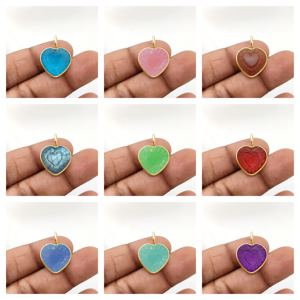 Christian Smoky Quartz Gemstone Coeur Sculpture Charme Pendentif 925 Bijoux En Argent-Pyramide et Précieux International - Product Image 2