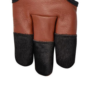 Gants de tir en cuir de buffle bicolore personnalisables Gant de sport de tir à l'arc avec bout des doigts renforcé - Product Image 4