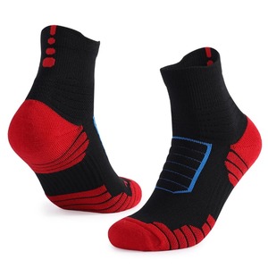 Logo personnalisé Vente en gros Chaussettes courtes de sport à coupe basse Chaussettes habillées pour hommes pas cher Chaussettes respirantes pour hommes Chaussettes à la cheville - Product Image 5