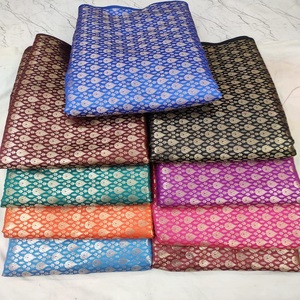 Tissus de soie de brocart sur mesure et matériaux de robe en soie de brocart idéaux pour les créateurs de vêtements pour la revente - Product Image 1