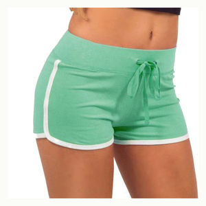 Offre Spéciale du fabricant de vêtements Shorts de survêtement personnalisés pour femmes Leggings moyens décontractés Vêtements d'entraînement de couleur unie avec cordon de serrage - Product Image 3