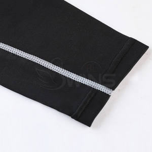 เสื้อคอมเพรสชั่นผู้ชายดีไซน์ล่าสุด เสื้อผ้าออกกำลังกาย ระบายอากาศได้ดี แขนสั้น ผลิตจากผ้าสแปนเด็กซ์/โพลีเอสเตอร์ - Product Image 5