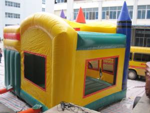 Château gonflable en PVC Crayon avec toboggan pour locations commerciales et événements - Product Image 6