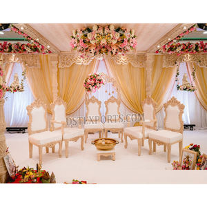 Ensemble de chaises de mariage élégantes en bois Mandap Chaise Vidhi sculptée à la main Décor pour les mariages en gujarati Chaises Mandap de luxe en bois sculptées - Product Image 1