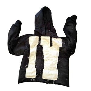 Sweat à capuche zippé intégral personnalisé pour homme en molleton épais, style streetwear, avec broderie transfert effet vieilli, strass et logo en strass, pour l'hiver - Product Image 1