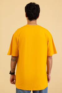 Camiseta de Algodón Grueso para Hombre, Corte Holgado, Cuello Redondo, Manga Corta, Estilo Urbano Amarillo, con Bolsillo Frontal en Contraste y Marca Personalizada - Product Image 3