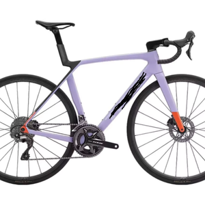 Bicicleta de Carretera de Aluminio de Alta Calidad Madone SLR 9 AXS Gen 8, 12 Velocidades, Frenos de Disco, Horquilla con Suspensión, Talla Mediana, 2025 - Product Image 4