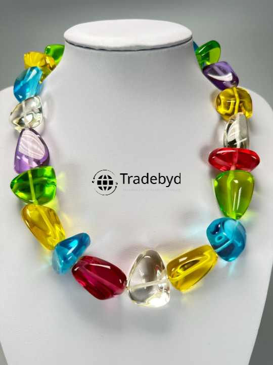 Available in different colore