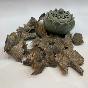No.1 Calidad Agarwood Oud Chips Cena doble con fuerte olor agradable de incienso de Vietnam OWC1 Fragancia casera vietnamita - Product Image 3