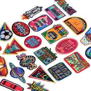 Parches Bordados Reflectantes, Parches Bordados para Mercancía de Eventos, Parches Bordados Personalizados para Bordado, Space Rockstar - Product Image 1