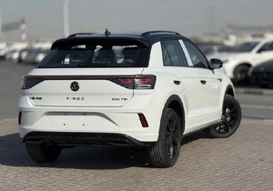 NUEVO Volkswagen T-ROC 2025 300TSI 1.5L Potencia (150hp) 4 Cilindros Combustible Gasolina Transmisión Automática Volante a la Izquierda - Product Image 5