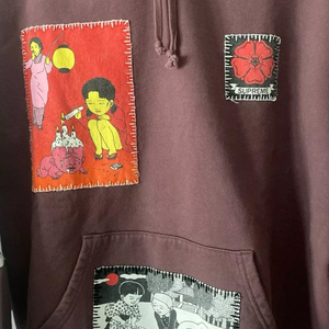 Sweat à capuche brodé avec patchs, fabricant OEM, sweat à capuche streetwear haut de gamme avec patchs brodés personnalisés disponibles pour la marque privée - Product Image 3