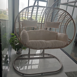 Silla Colgante Doble con Soporte, Cesta Colgante de Ratán Resistente a la Intemperie para Jardín y Patio - Product Image 5