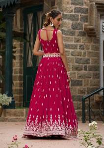 LANZAMIENTO DE NUEVO LEHENGA CHOLI DE DISEÑO MODERNO PARA TODAS LAS TEMPORADAS, PARA FIESTAS, SEMI-COSTURIDO, DE Zain Exports, TELA GEORGETTE CON HILOS - Product Image 6