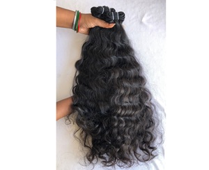 Exportation en gros Noir brut bouclé 100% non traité naturel donneur unique qualité supérieure sud de l'Inde Temple extensions de cheveux humains - Product Image 1