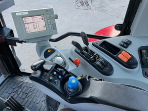 รถแทรกเตอร์ฟาร์ม 150 แรงม้า Massey Ferguson 6480 ขับเคลื่อน 4 ล้อ รถแทรกเตอร์การเกษตร Dyna-6 แบบมีห้องโดยสาร รถแทรกเตอร์มือสองสำหรับขาย - Product Image 6
