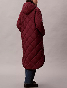 Conception personnalisée à capuche longue doudoune pour femmes Dernière qualité Parka Veste pour femmes résistant à l'eau matelassé pour femmes Nouvelle mode de vestes longues - Product Image 2