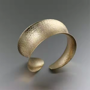 Brazalete de latón de último diseño para mujer, joyería de cobre para aliviar el dolor saludable, compra en línea a la moda - Product Image 4