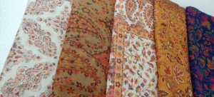 ผ้าคลุมไหล่ผ้าขนแองโกร่าแบบถักตามสั่งพิมพ์ลาย Paisley เหมาะสำหรับขายต่อโดยผ้าคลุมไหล่ผ้าพันคอและร้านค้าปลีกที่เหมาะสำหรับสวมใส่ในฤดูหนาว - Product Image 4