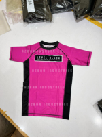 Rashguard Rosa y Shorts Blancos 80% Poliéster 20% Spandex LXB al por Mayor, Rashguard y Shorts de BJJ para Mujer
