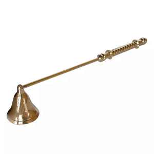 Nouveau Design renifleur de bougie Antique en laiton avec poignée de styliste poignée décorative en fer Design en métal bougie renifleur prix de gros - Product Image 2
