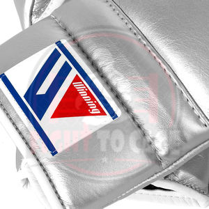 ออกแบบทนทาน คุณภาพสูง ถุงมือชกมวยหนังแท้พิมพ์โลโก้ได้ ซับแรงกระแทก น้ำหนักเบา ระบายความชื้น  รับผลิตแบบ OEM/ODM - Product Image 4