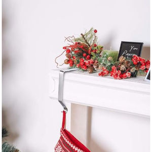 Lot de 6 cintres en métal argenté Crochets d'ornement de Noël Cintre décoratif Support de stock en métal de la plus grande qualité - Product Image 5