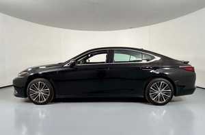 COMPRA Lexus ES 350 FWD 2024 Usado con Rines de Aleación, Asientos de Cuero, Sistema de Navegación, Arranque Remoto, Techo Corredizo, Asientos con Calefacción - Product Image 3