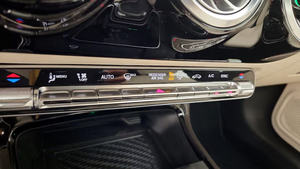 เมอร์เซเดส-เบนซ์ ซีแอลเอ 250 4MATIC ปี 2025 สภาพดี ใช้งานน้อย - Product Image 2