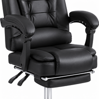 Chaise de bureau de direction avec repose-pieds rétractable, revêtement en PVC noir et base chromée à cinq branches pour espaces de travail modernes
