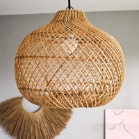 Lampes d'éclairage intérieur lustre en rotin pour resorts & hôtels lustres naturels à prix bon marché