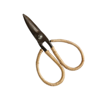 Ciseaux enveloppés de cuir noir forgé à la main or antique, ciseaux faits à la main en métal, ciseaux médiévaux/ciseaux transparents - Product Image 2