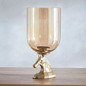 Elegante candelabro de piso de hotel Candelabro de metal y vidrio Ideal para decoración del hogar Uso en interiores Disponible en India - Product Image 3