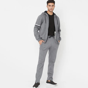 Survêtement de sport d'extérieur noir uni zippé à capuche coupe ajustée pour homme - Product Image 4
