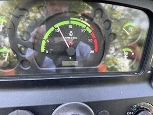 Tracteur à roues d'occasion Massey Ferguson 2605H de 2017 avec composants principaux : moteur, boîte de vitesses, moteur Sdec, 55 CV, origine américaine, inspection vidéo - Product Image 6