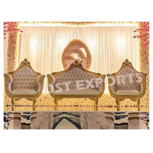 Ensemble de canapé pour marié et mariée scène de mariage glamour Ensemble de canapé pour couple réception royale Mariage asiatique Ensemble de canapé en or blanc Royaume-Uni - Product Image 2