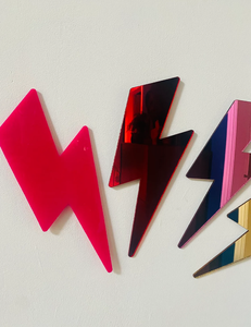 Décoration murale GOLD Lightning Bolt Acrylique Miroir décoratif Panneaux de miroir GOLD, Miroir mural acrylique décoratif, Accent Big Mirrors - Product Image 5