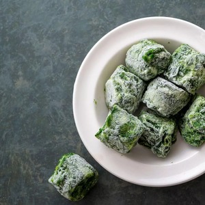 Espinaca verde natural congelada al por mayor recién procesada y empaquetada de forma segura a precio minorista y de catering a granel - Product Image 3