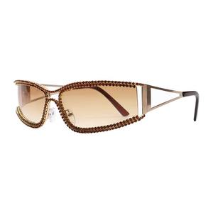 Lunettes de soleil de fête en métal alliant luxe et praticité au quotidien, les tons métalliques rehaussent les lignes du visage et la symétrie faciale. - Product Image 3