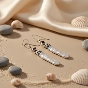 Boucles d'oreilles en argent 925 pour femmes, perles d'eau douce, grenat, bijoux élégants - Product Image 1