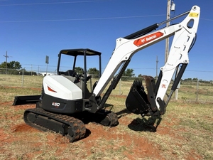 Mini pelle E50 super propre avec EPA/CE prête à expédier aux États-Unis, au Canada et en Europe - Product Image 2