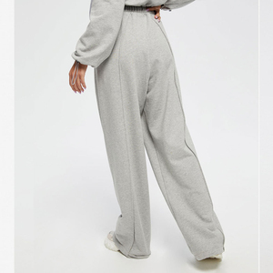 HOT personalizado 2021 Nueva llegada Mujeres Pantalones de chándal anchos y Crop Hoodie Set Chándal Mujeres Conjunto de pantalones de dos piezas - Product Image 5