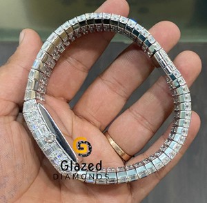 Totalmente Baguette Cut Vvs Clarity Moissanite Diamond Iced Out Hip Hop Lujoso reloj de fiesta Moissanite en esfera personalizada - Product Image 3