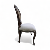 Chaises de salle à manger classiques Louis XVI en bois sculpté, dossier double cannage, design vintage pour cuisines, extérieurs et restaurants